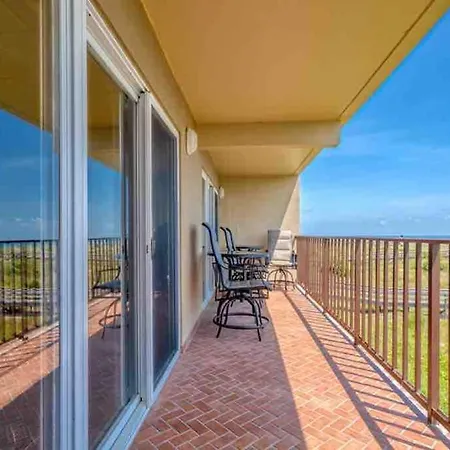 Ketch A Wave At Ketch Courtyard - Oceanfront, Perfect For Families Apartment